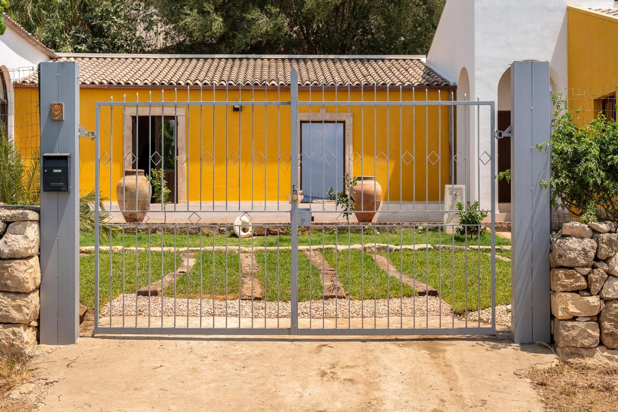 Sogno Di Giove Con Piscina By Wonderful Italy Apartman Szirakúza Kültér fotó